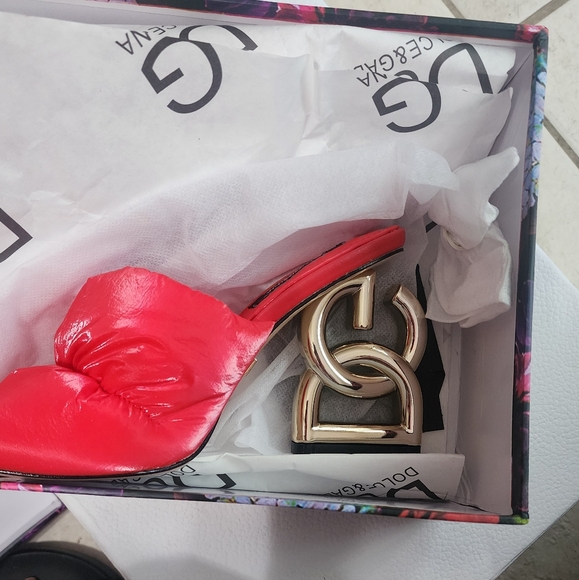 Wedges - Picture 2 of 2